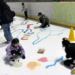 PAINT ON ICE